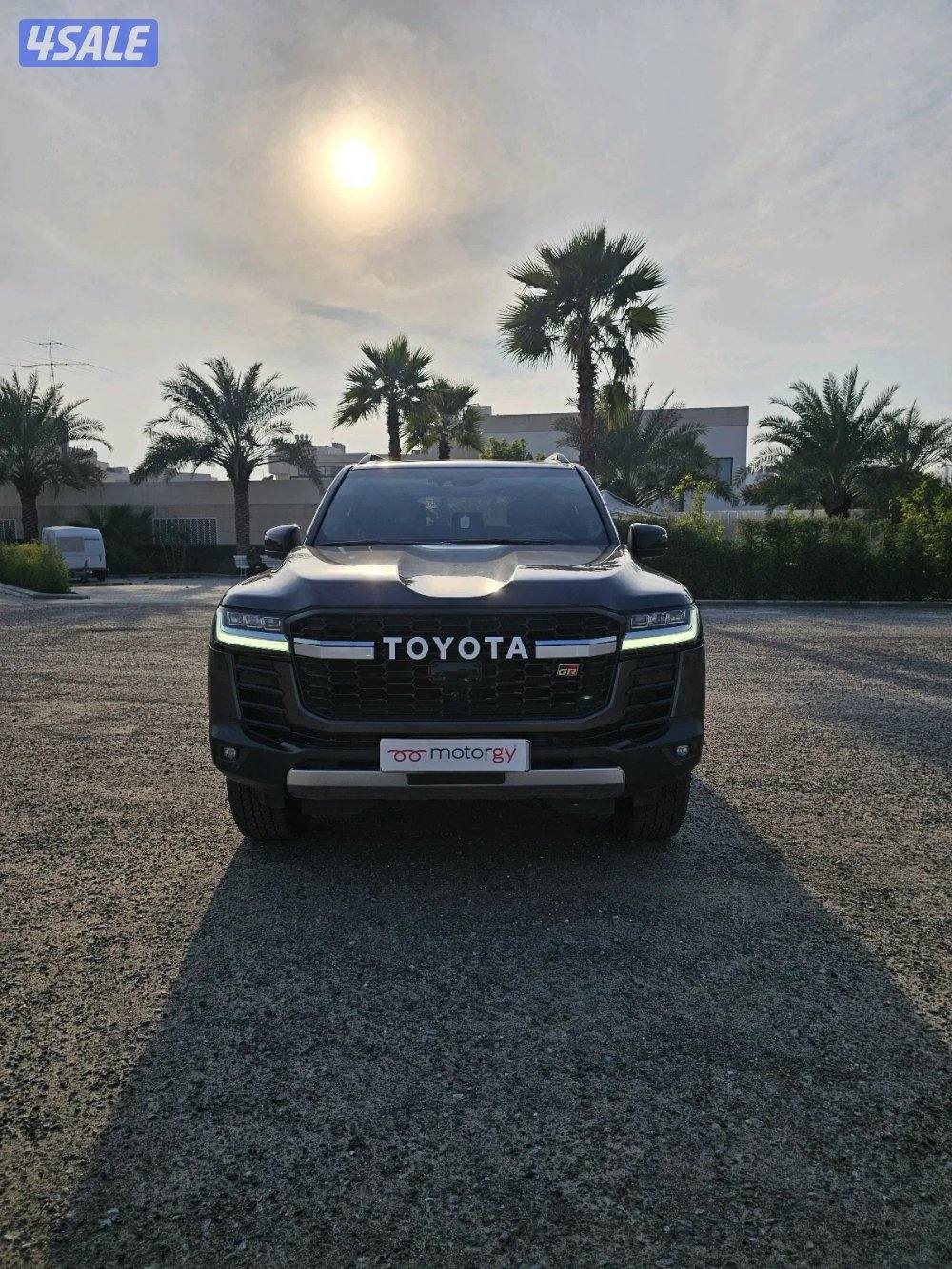 Toyota Land Cruiser Gr9