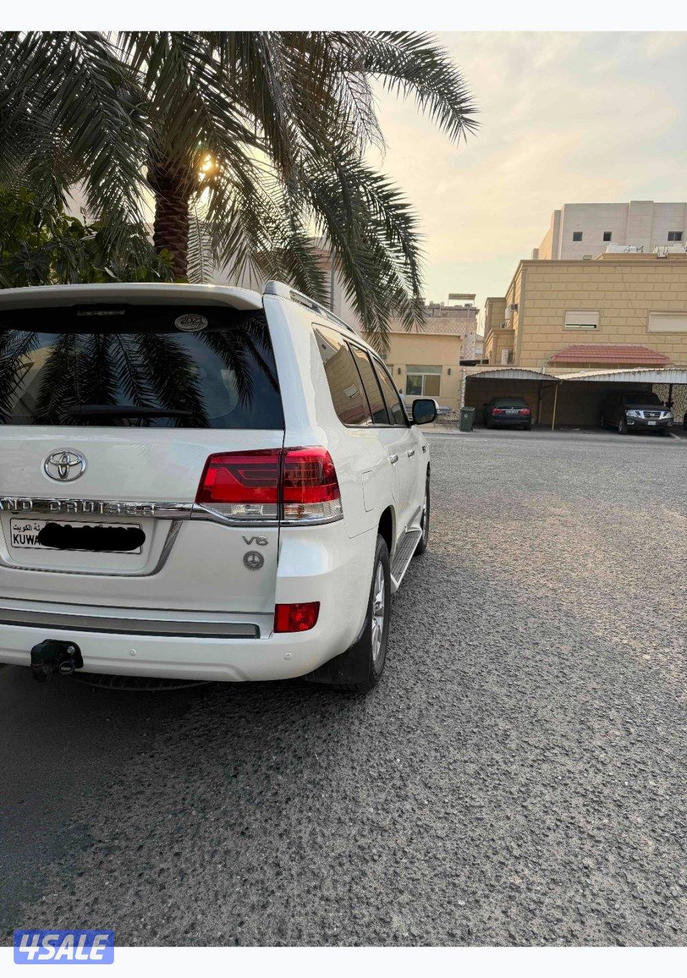 للبيع لاند كروزر ٢٠٢١ ٦ سلندر4