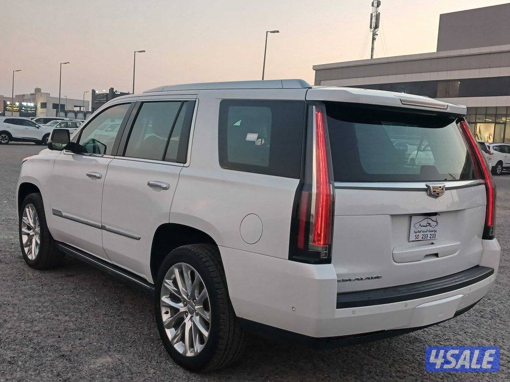 اسكاليد بريميوم موديل 2019 الفل6