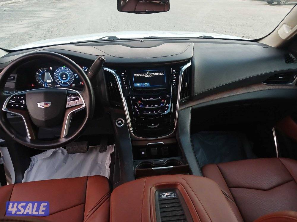 اسكاليد بريميوم موديل 2019 الفل8