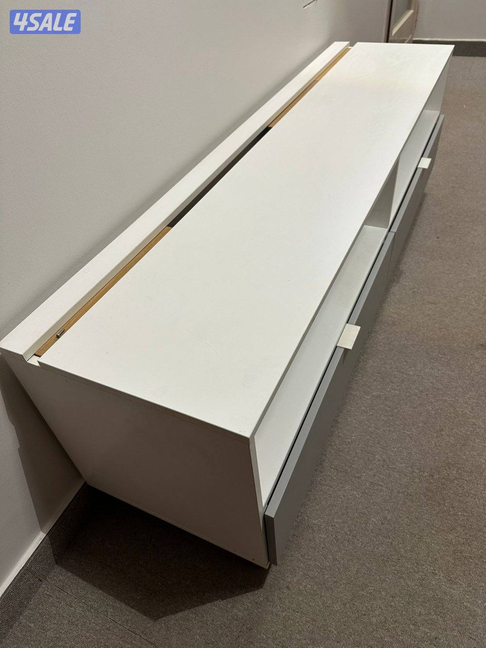 طاولة تلفزيون TV table for sale2