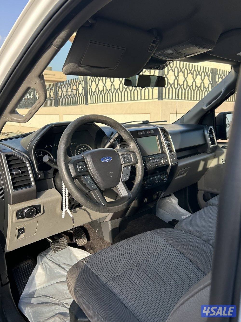 للبيع وانيت فورد 2020 صبغ الوكالة9
