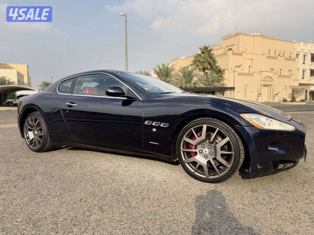 مازيراتي جراند توارزم موديل 2010 ( S ) فئة الفيراري3