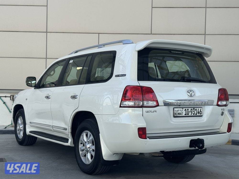 لاندكروز 20113