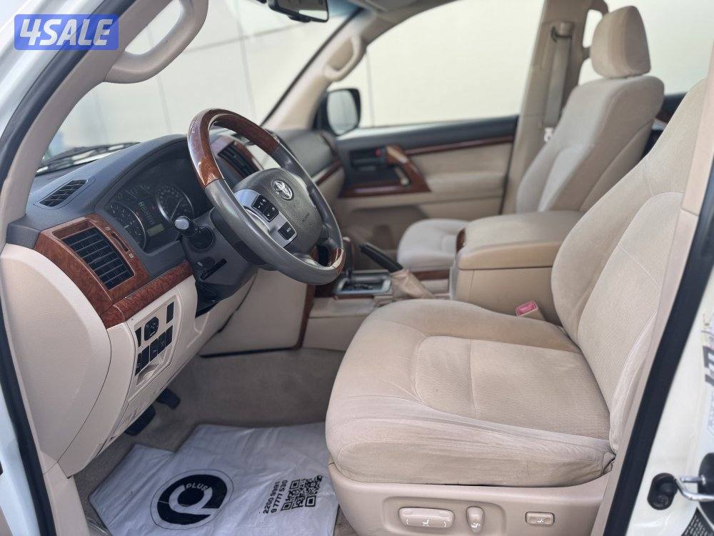 لاندكروز 201110