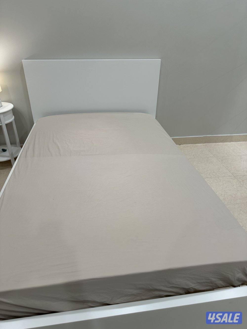 سلوى  قطعة ٨1