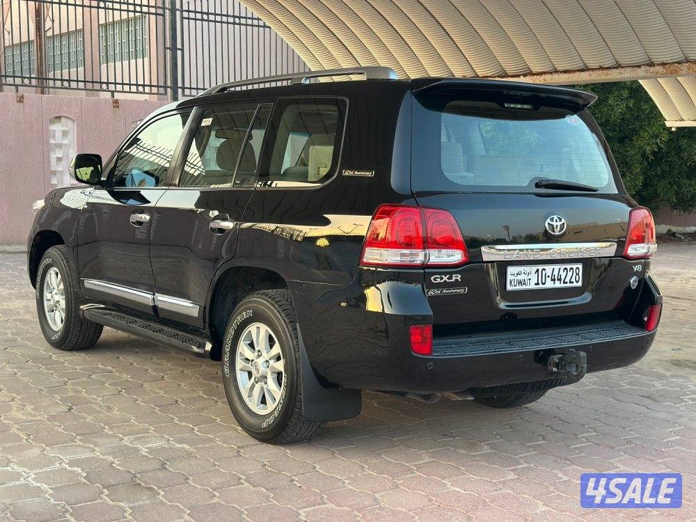 للبيع لاند4