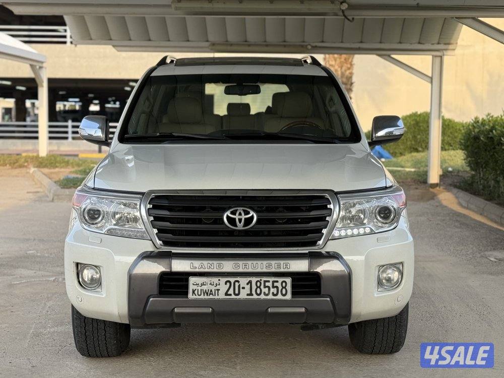 لاندكروز 20124