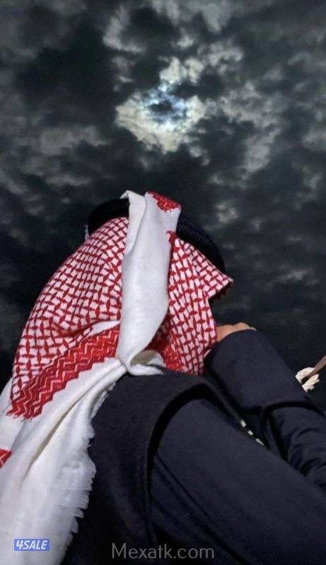 شاب من فئة البدون ابحث عن وظيفة بدوام جزئي .0