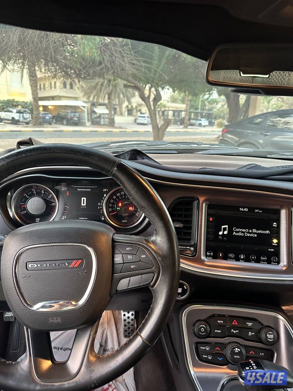 للبيع دودج تشالنجر ٢٠١٨3