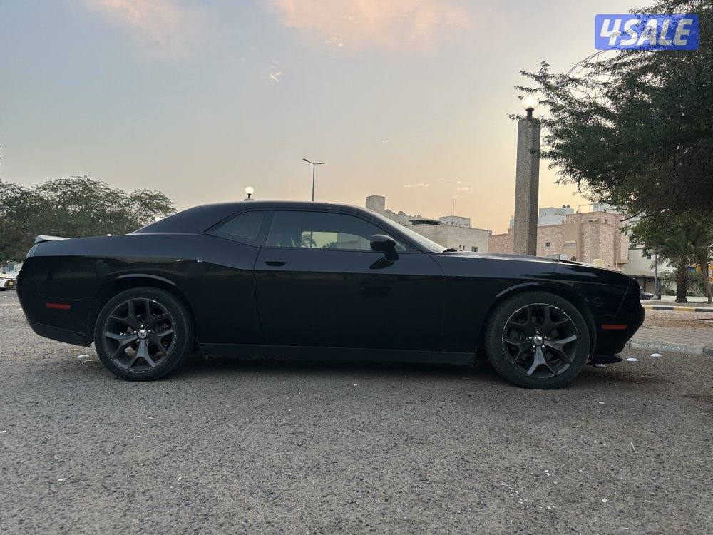 للبيع دودج تشالنجر ٢٠١٨5