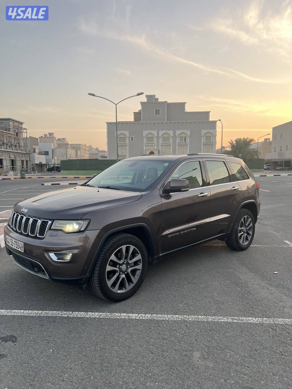 جيب جراند شيروكي موديل ٢٠١٨0