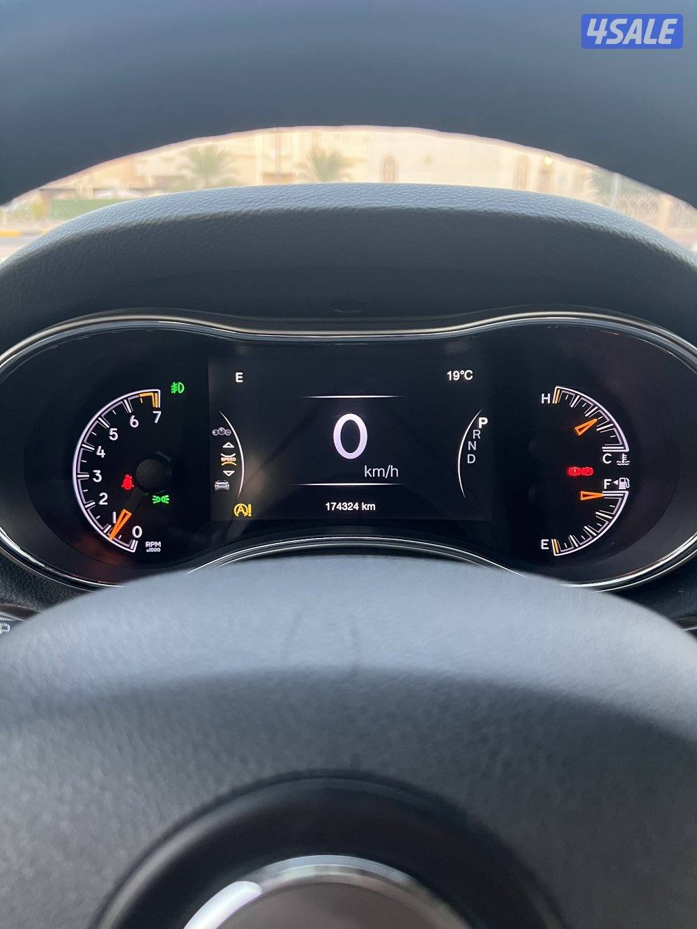 جيب جراند شيروكي موديل ٢٠١٨8