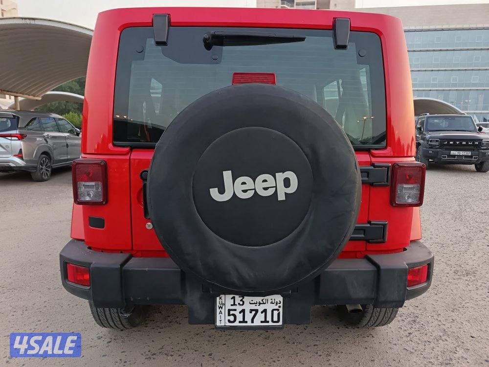 جيب رانجلرصحاري 2015 بهبهاني ٤ ابواب دبل جير بحاله ممتازه9