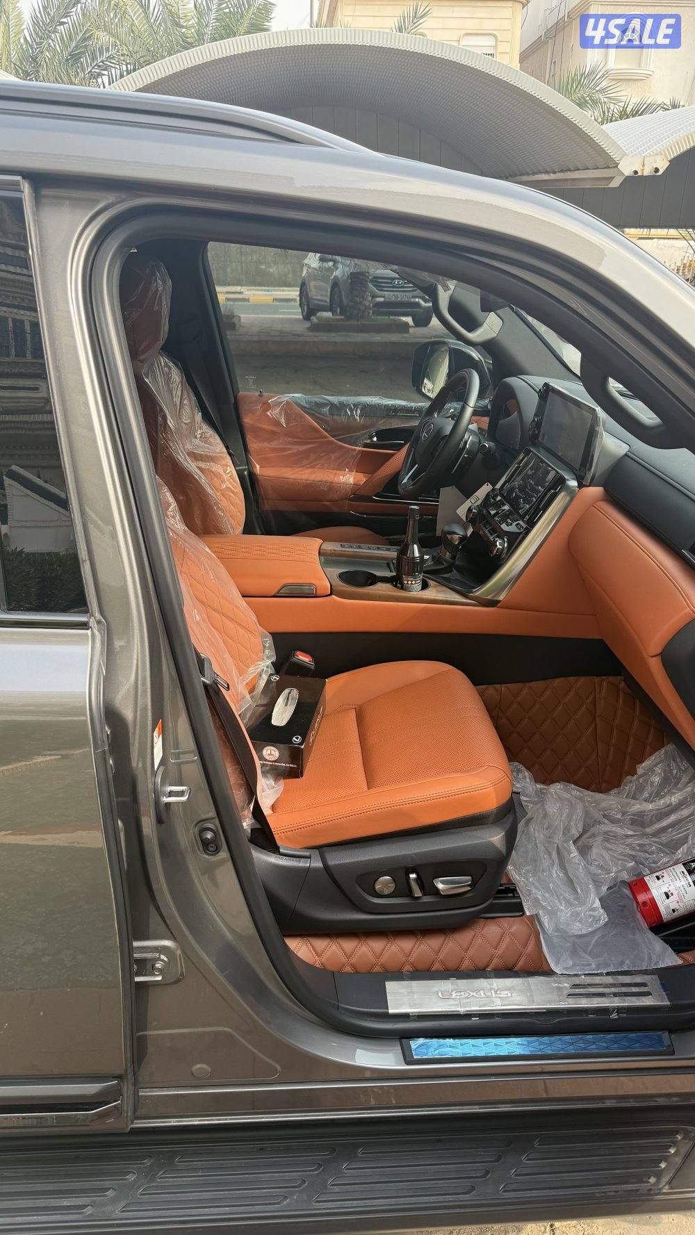 لكزس موديل Lx600/ 2024 vip اعلى درجه الفل6