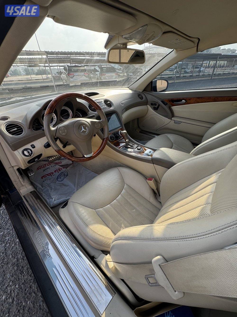 للبيع مرسيدس كشف ماشي ٨٨ الف11