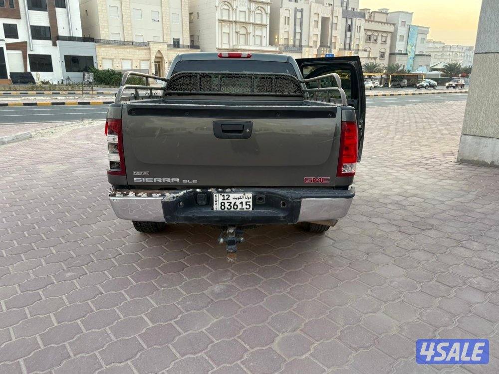 للبيع وانيت z713