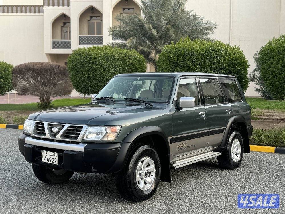 نيسان سفاري موديل 1999 قير عادي بحاله ممتازه جدا0