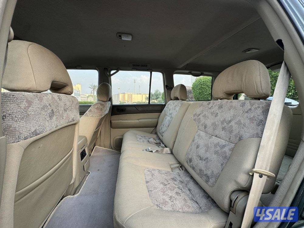 نيسان سفاري موديل 1999 قير عادي بحاله ممتازه جدا6