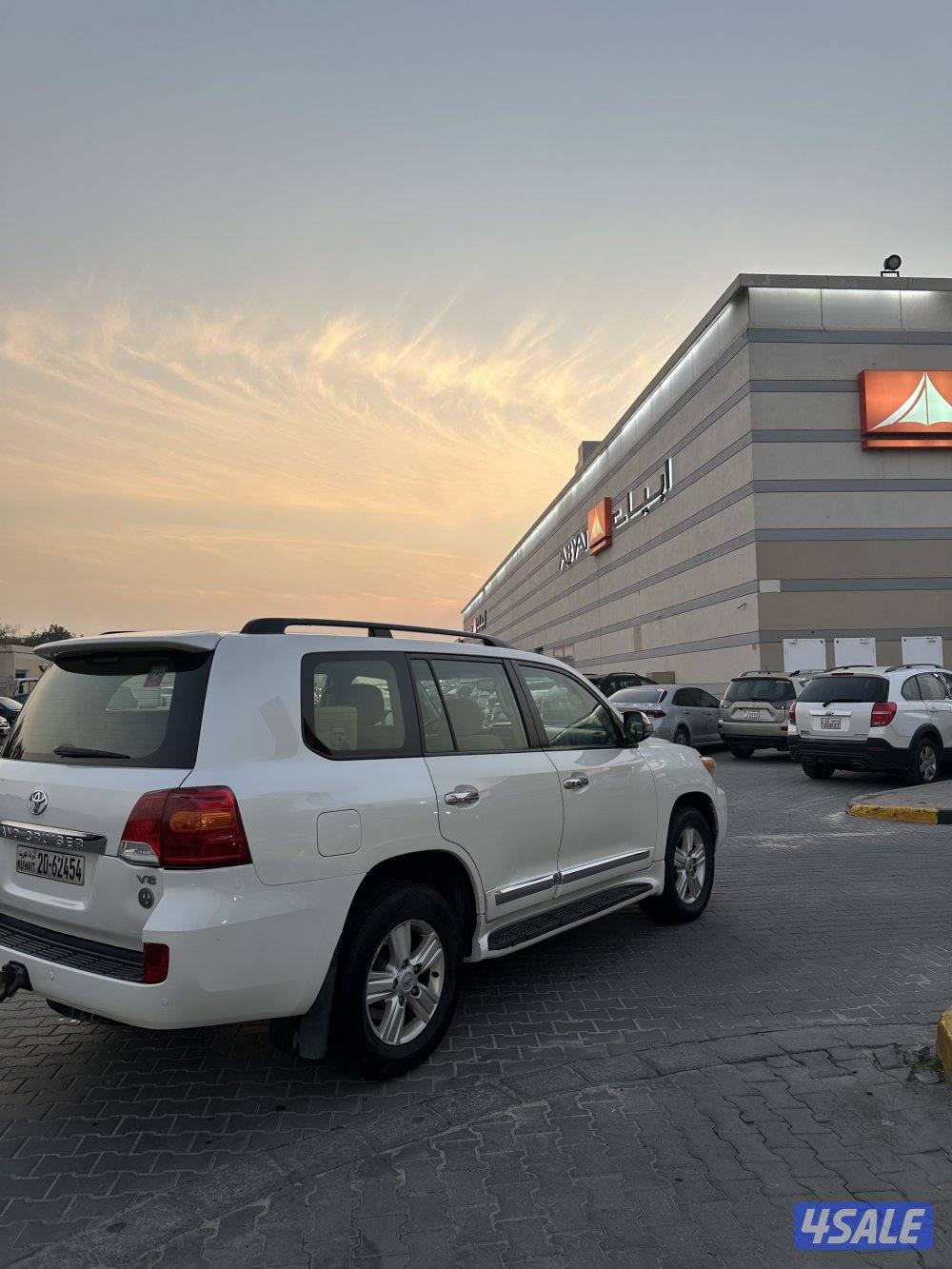 للبيع gxr2013 شرط الفحص بدي ٣ قطع تجميليي1