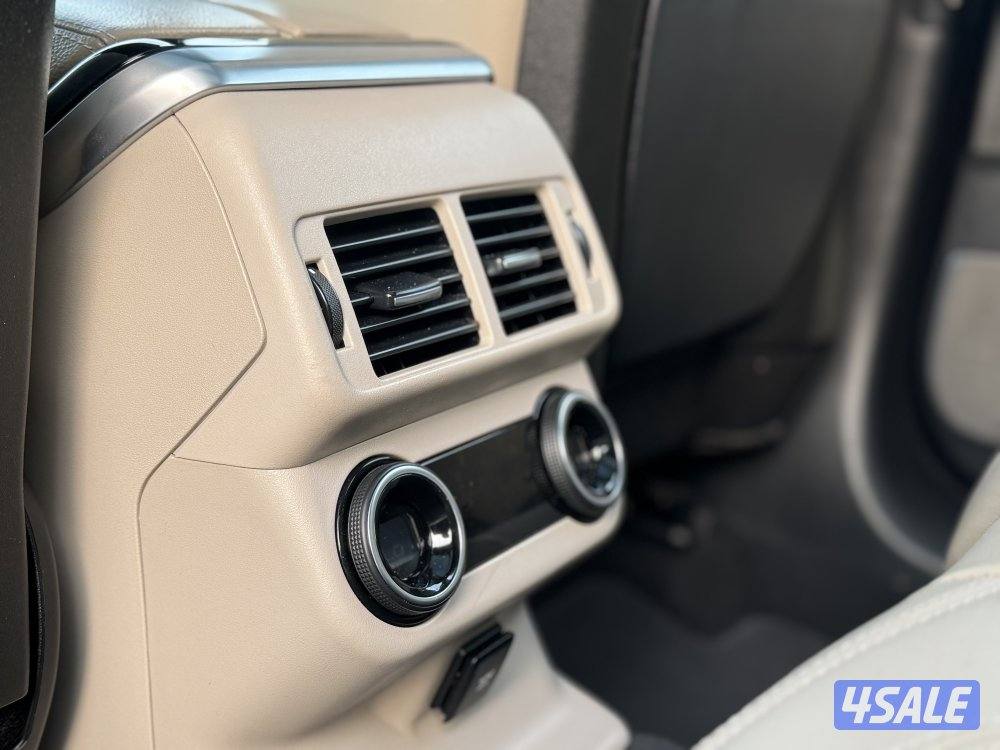 لاندروفر R DYNAMIC P300 SE موديل 201812