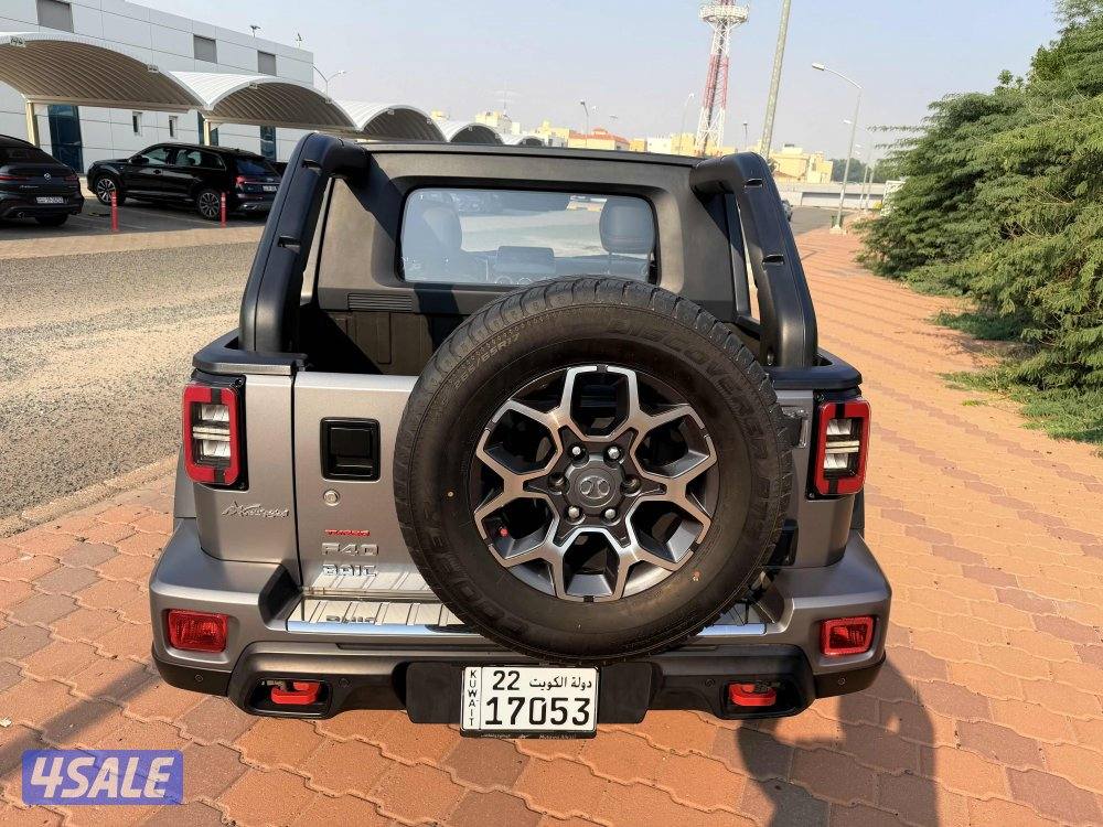 Baic 2023  F40 وانيت تحت الكفالة ماشي 23 الف3