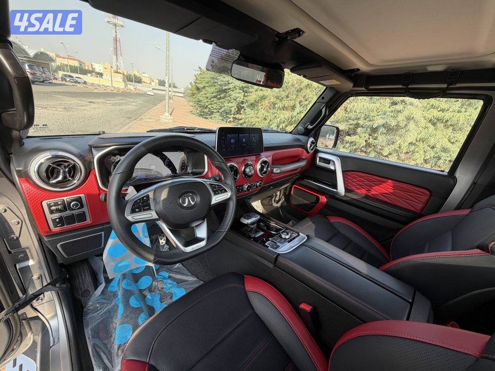 Baic 2023  F40 وانيت تحت الكفالة ماشي 23 الف8