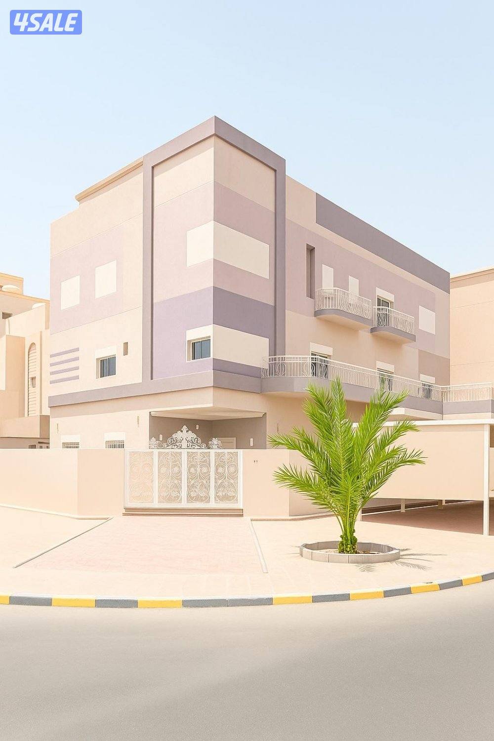 للبيع فيلا في مدينة صباح الأحمد0