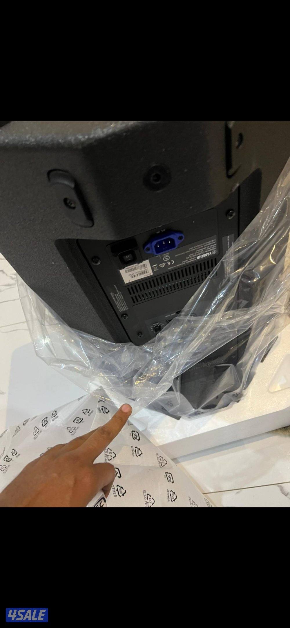 سماعه يمها dzr12 powered loudspeaker enceinte ampkifiee2