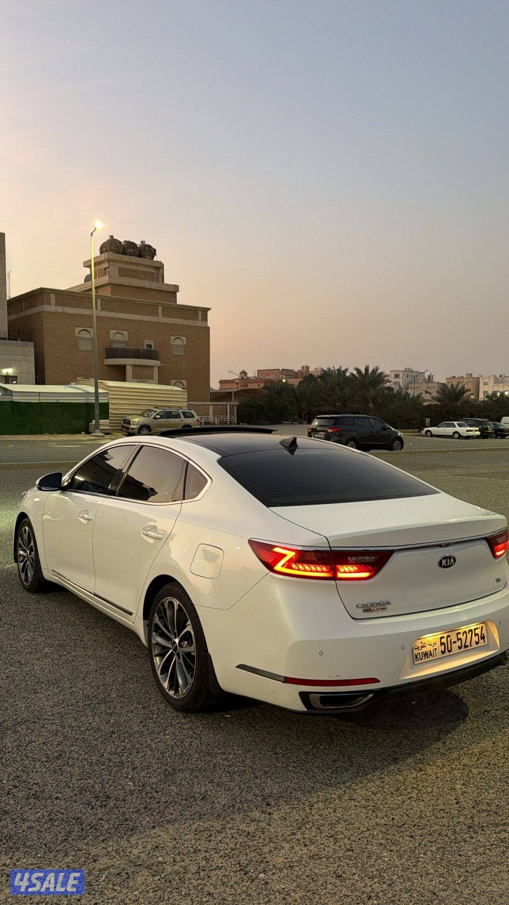 للبيع كادينزا كامل المواصفات.1