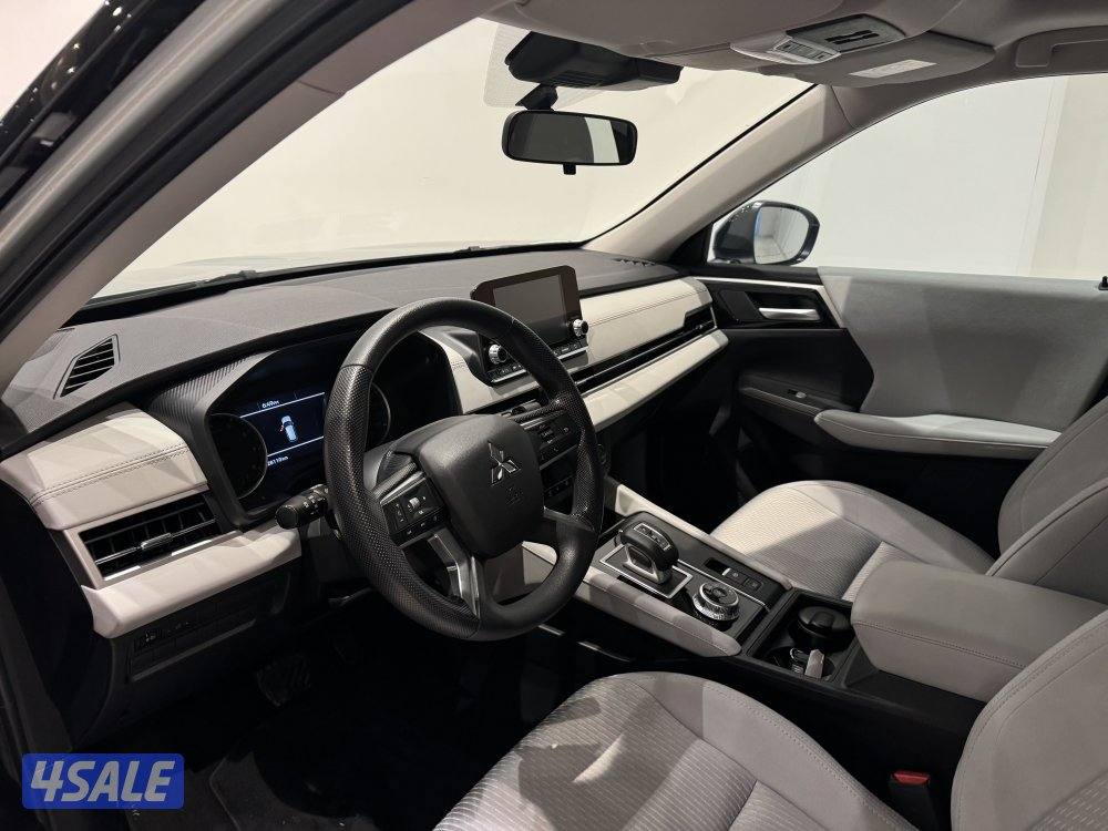 Mitsubishi Outlander5