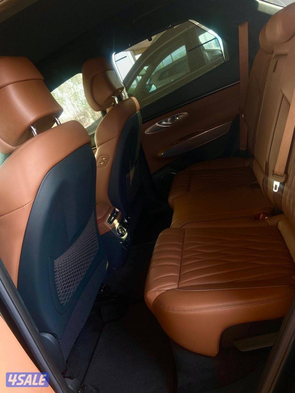 للبيع جينسيس كامل الموصفات صبغ الوكاله حمايه كامله3