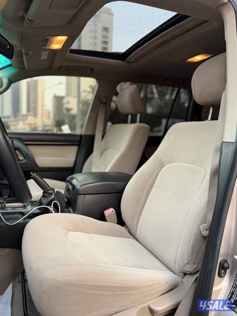 للبيع لاند سيرفس يديد 6 سلندر وارد الساير ممشى 380 الف3