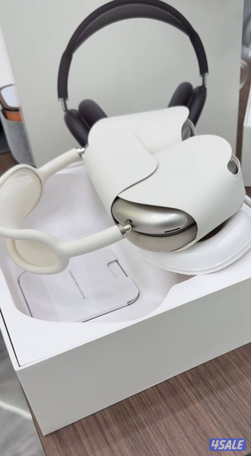 سماعة ابل apple airpods جودتها عاليه في صوت وعزل الصوت1