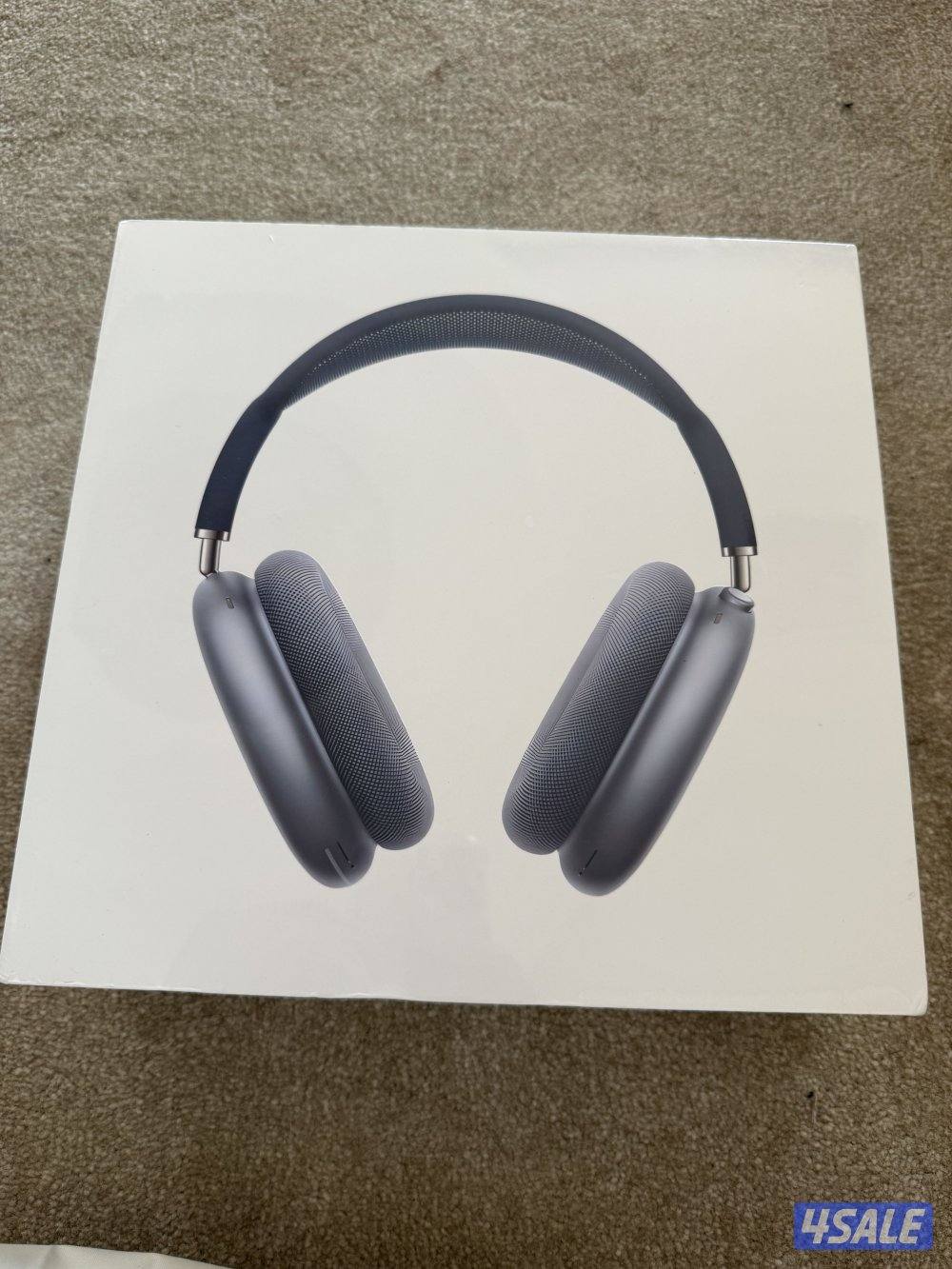 سماعة ابل apple airpods جودتها عاليه في صوت وعزل الصوت5