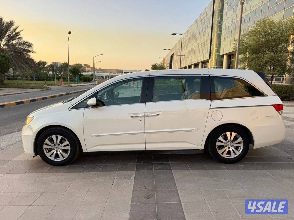 للبيع : هوندا آوديسى : موديل 20152
