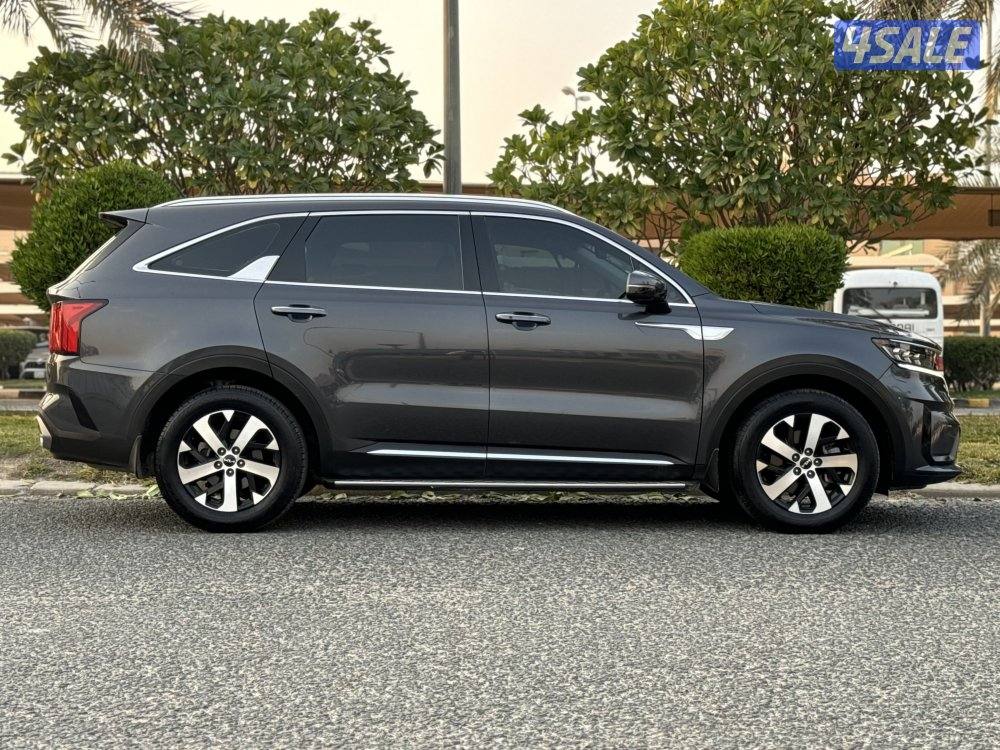 كيا سيرنتو 6 سلندر موديل 20235