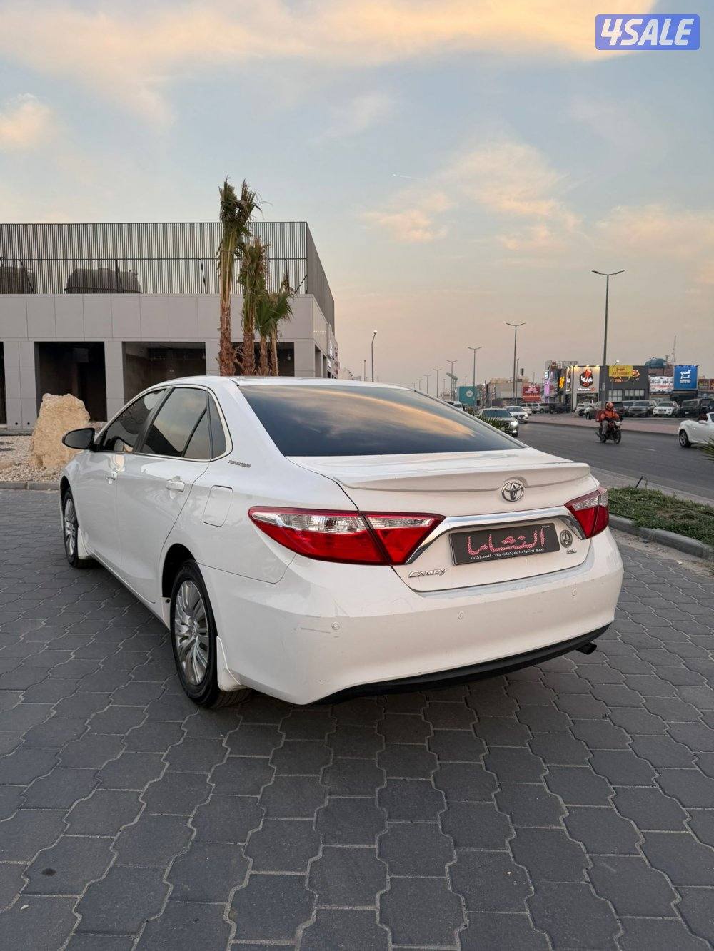 النشاما لبيع وشراء السيارات تويوتا كامري3