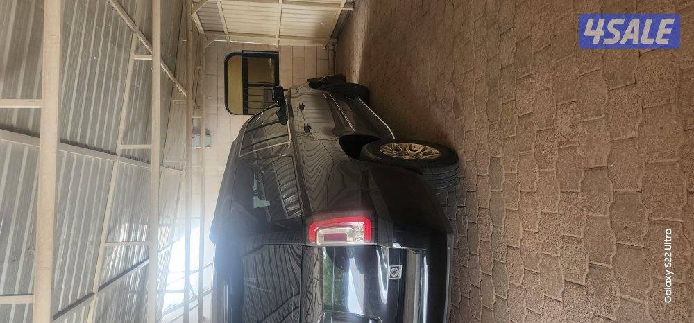 للبيع سوبربان اسود ملكي3