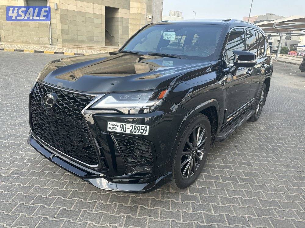 للبيع جيب لكزس LX600 SPORT 20250