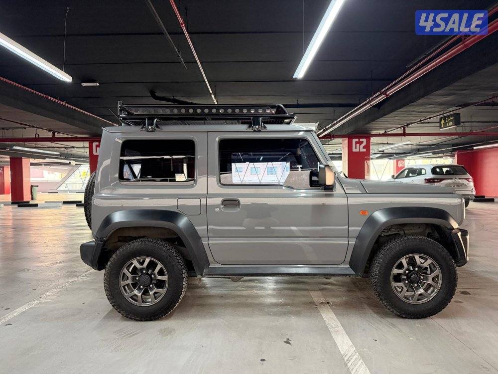 للبيع جمني ماشي ١٨ الف فقط قير عادي3