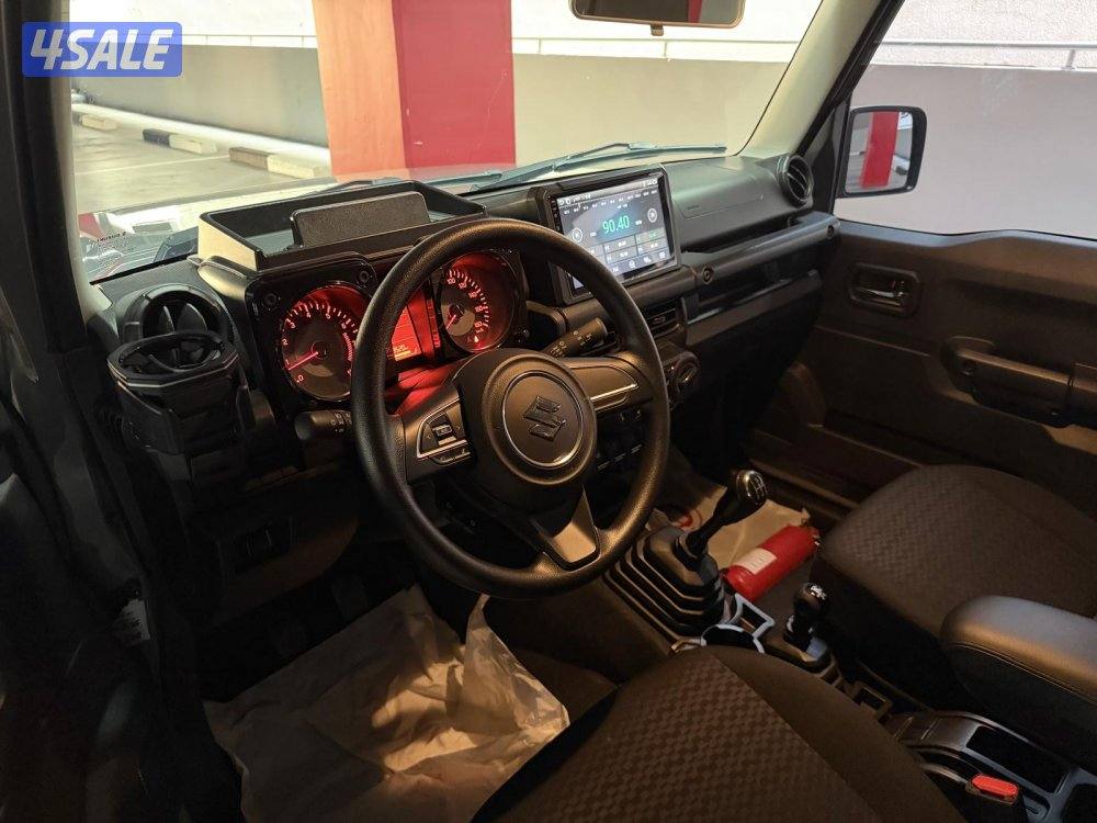 للبيع جمني ماشي ١٨ الف فقط قير عادي4