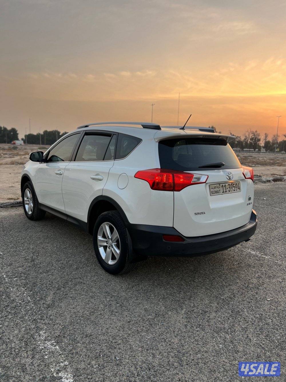 للبيع راف فور 2014 شرط الفحص قير مكينة شاصي بدي3