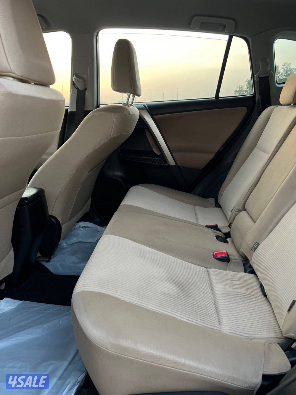 للبيع راف فور 2014 شرط الفحص قير مكينة شاصي بدي8