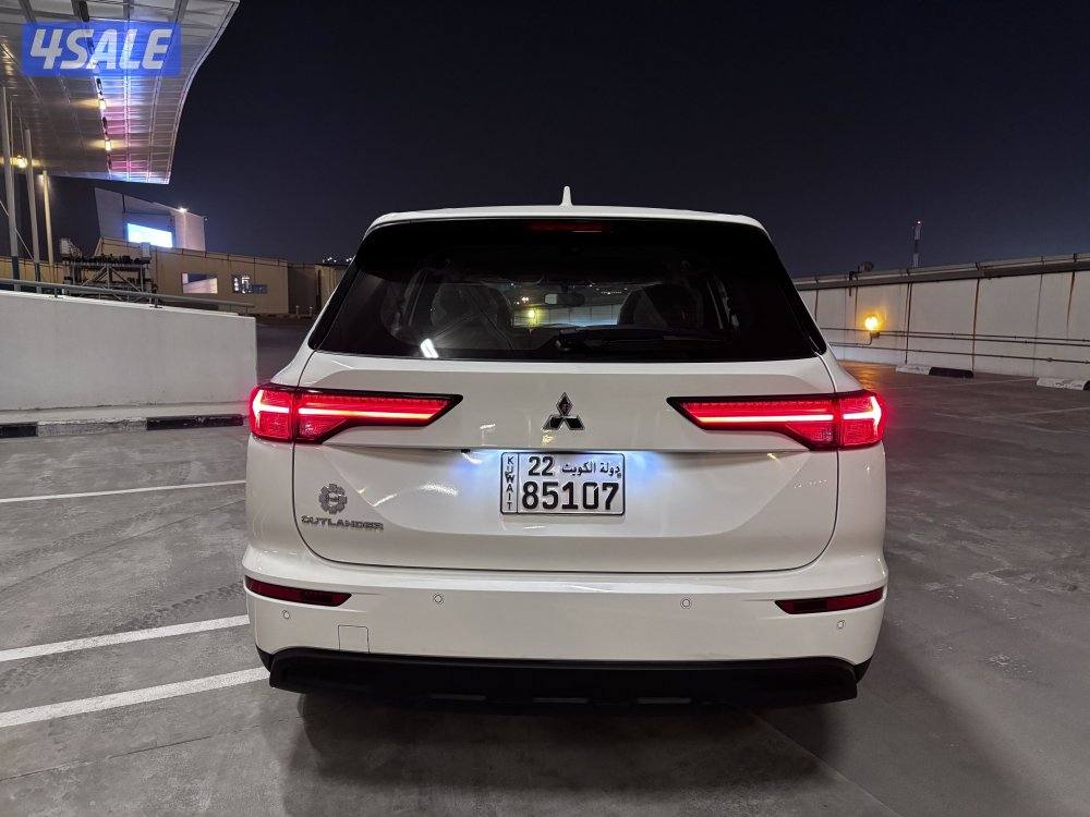 اوتلاندر 20254