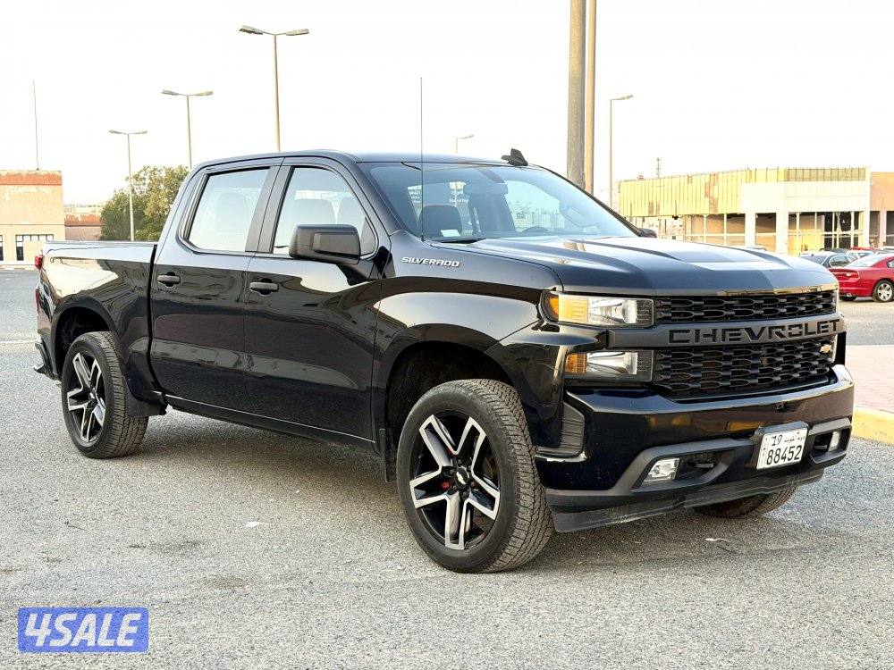 وانيت سلفرادو  الغانم 2021 دبل قير1