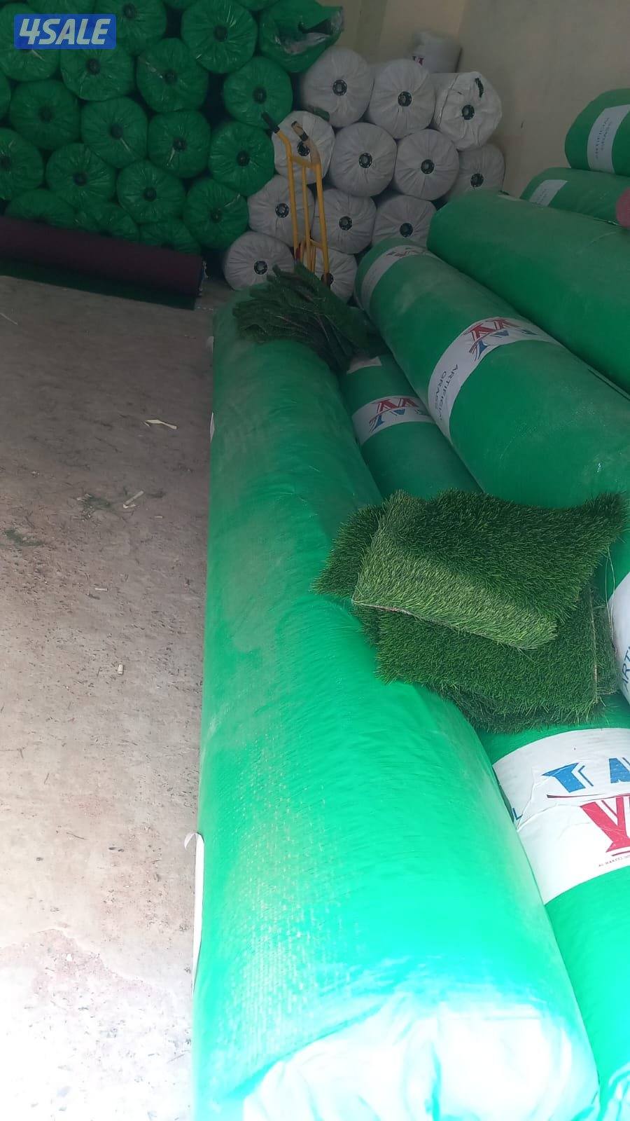 تنسيق حدائق داخليه وعامه وتركيب التيل الصناعي والسور التركى وشبكات الر9