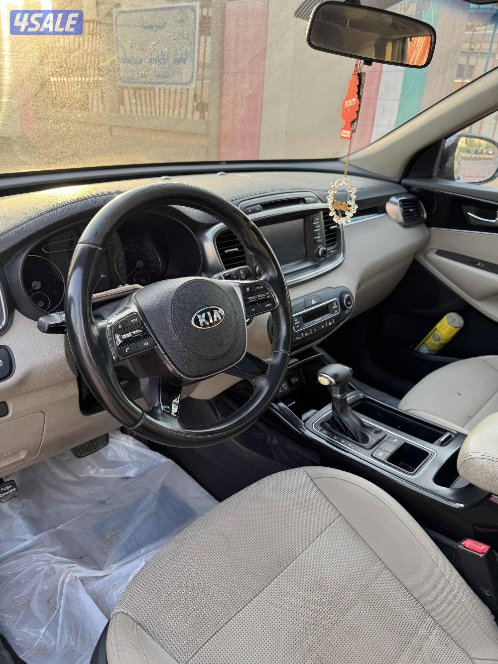 للبيع كيا سرينتو ٢٠١٨ كامل الموصفات6