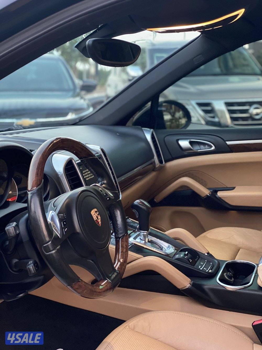 ‏‎🔺بيع🔺شراء🔺تثمين

 للبيع بورش كايين  
موديل 2014  
عداد 200 الف2