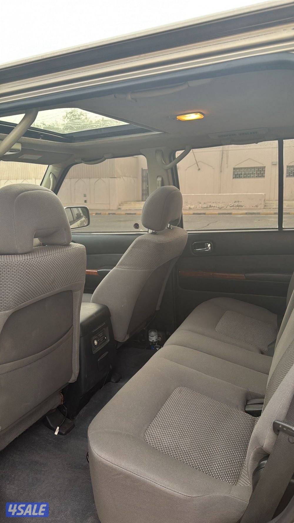 للبيع نيسان سفاري2